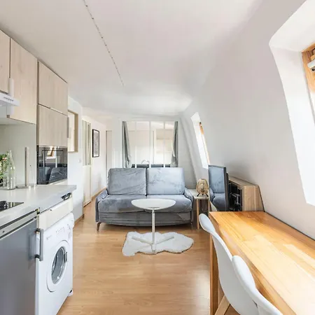 Cozy Near Musee Grevin - N210 Paris
