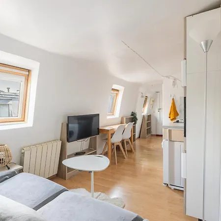 Cozy Near Musee Grevin - N210 Apartment Paris