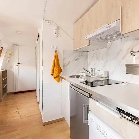 Cozy Near Musee Grevin - N210 * Paris