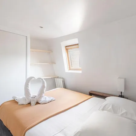 Διαμέρισμα Cozy Near Musee Grevin - N210 *
